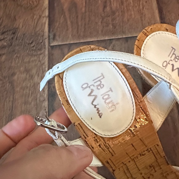 Nina VINTAGE Cream Wedge Sandals - Picture 2 of 5